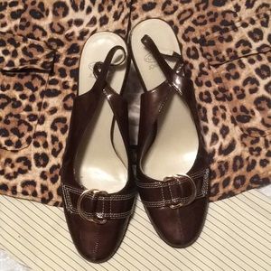 Joan & David slingback pumps size 9m